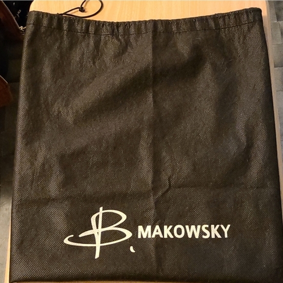 💞 Gorgeous B Makowsky Bag 💞 - Picture 8 of 8